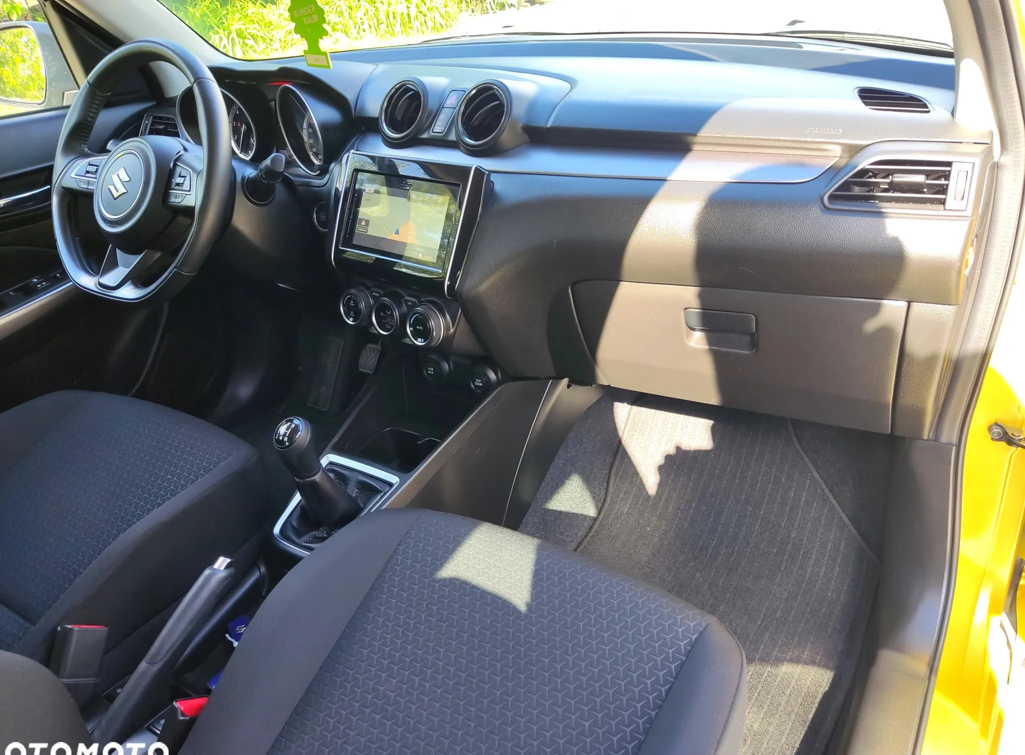 Suzuki Swift cena 58990 przebieg: 22431, rok produkcji 2021 z Bieruń małe 562